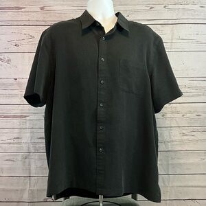 Roundtree & Yorke Black Casual Button Down Shirt